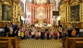 Pielgrzymka dzieci do Borku Starego